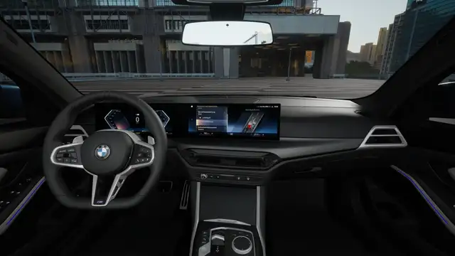 BMW 3 Series view 10