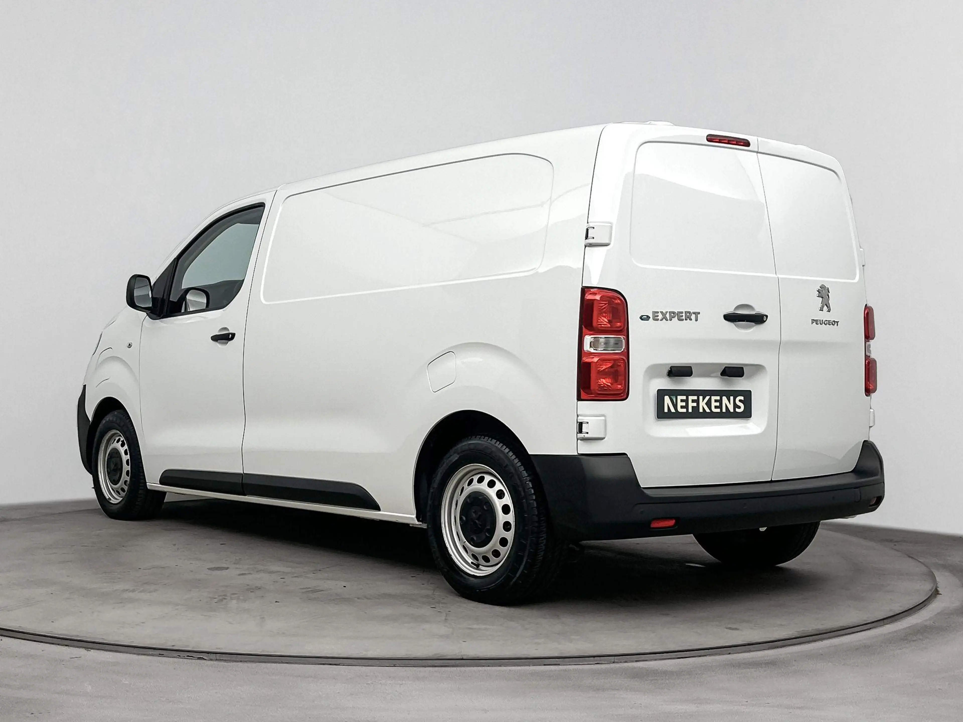 Peugeot e-Expert EV L2 75 kWh | Accu 96% | Airco | CarPlay | Cruise — photo 3