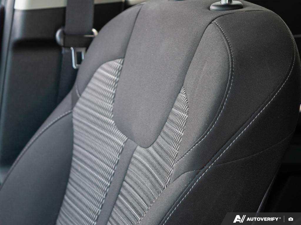 used 2023 Kia Sorento car, priced at $27,700
