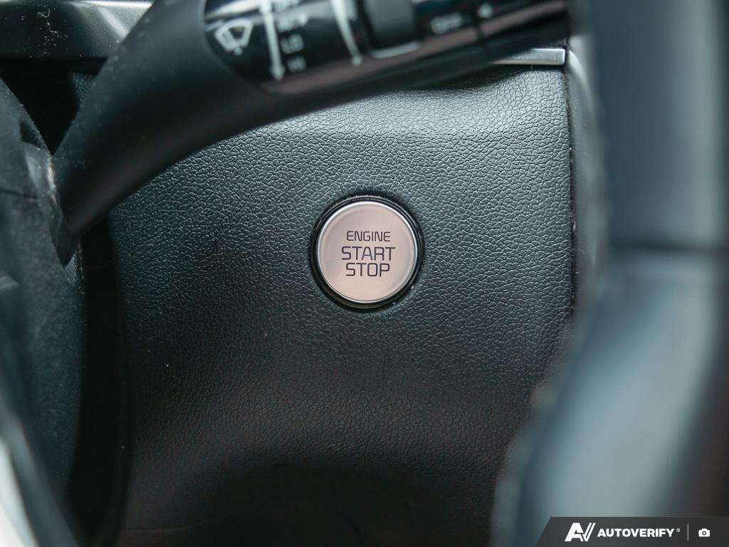 used 2023 Kia Sorento car, priced at $27,700