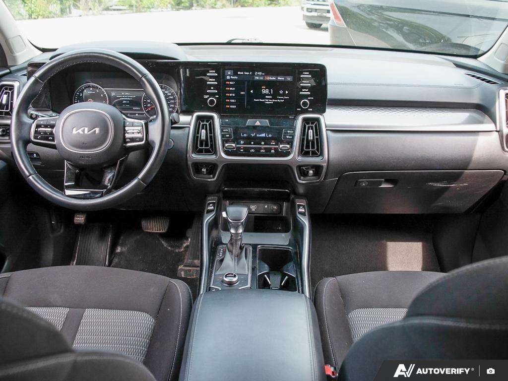 used 2023 Kia Sorento car, priced at $27,700