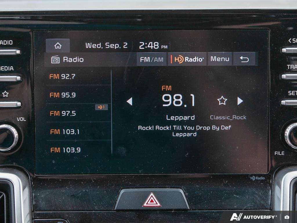 used 2023 Kia Sorento car, priced at $27,700