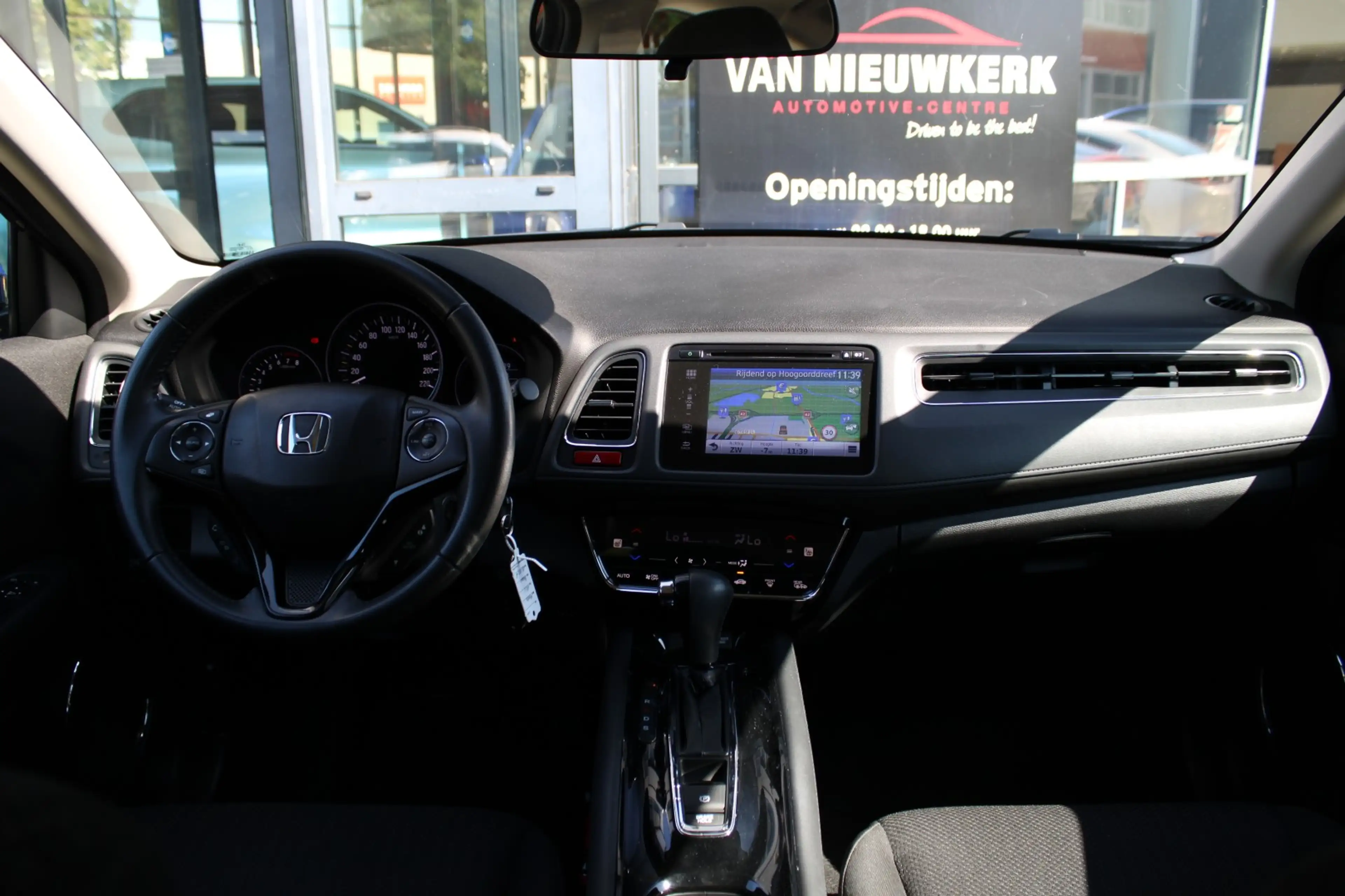 Honda HR-V 1.5 i-VTEC 130pk Automaat Elegance | Navigatie | C — photo 5