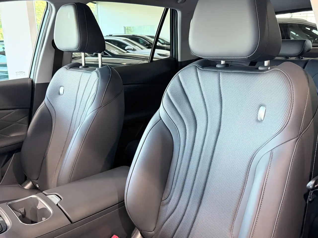 Geely Starray EM-i 2026