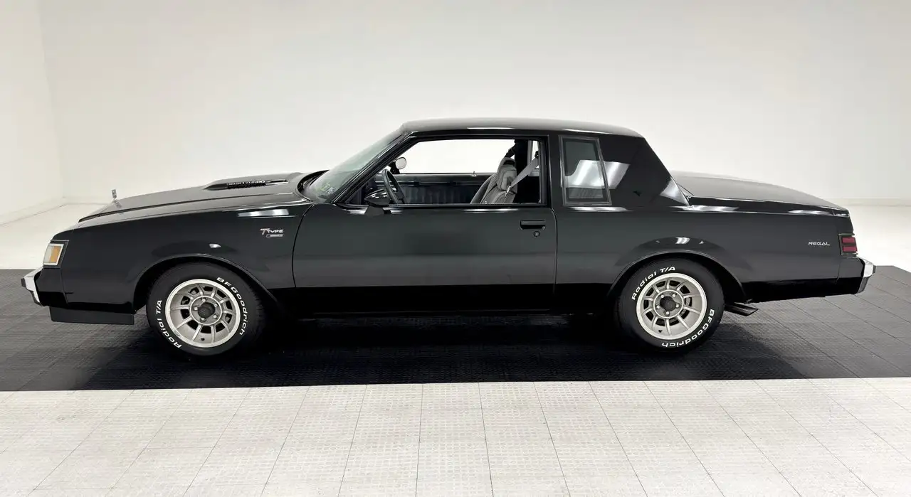 Buick Regal T-Type Turbo, foto 2