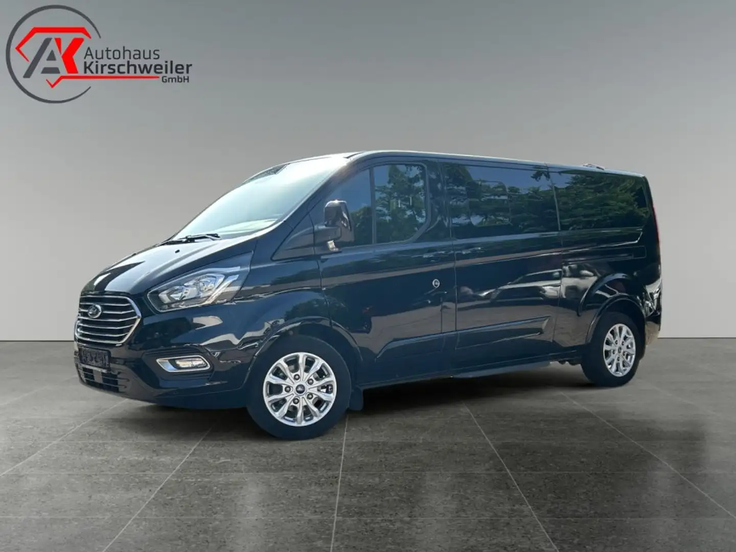 Ford Tourneo Custom 320 L2H1 VA Titanium inkl. WKR Noir - 1