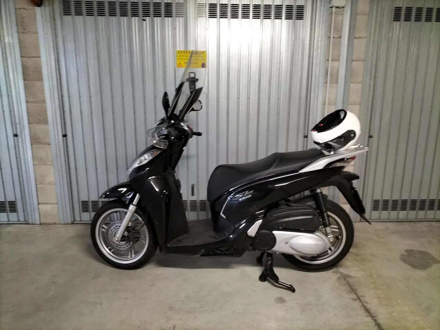 Honda SH 300 SH 300I ABS Nero - 1