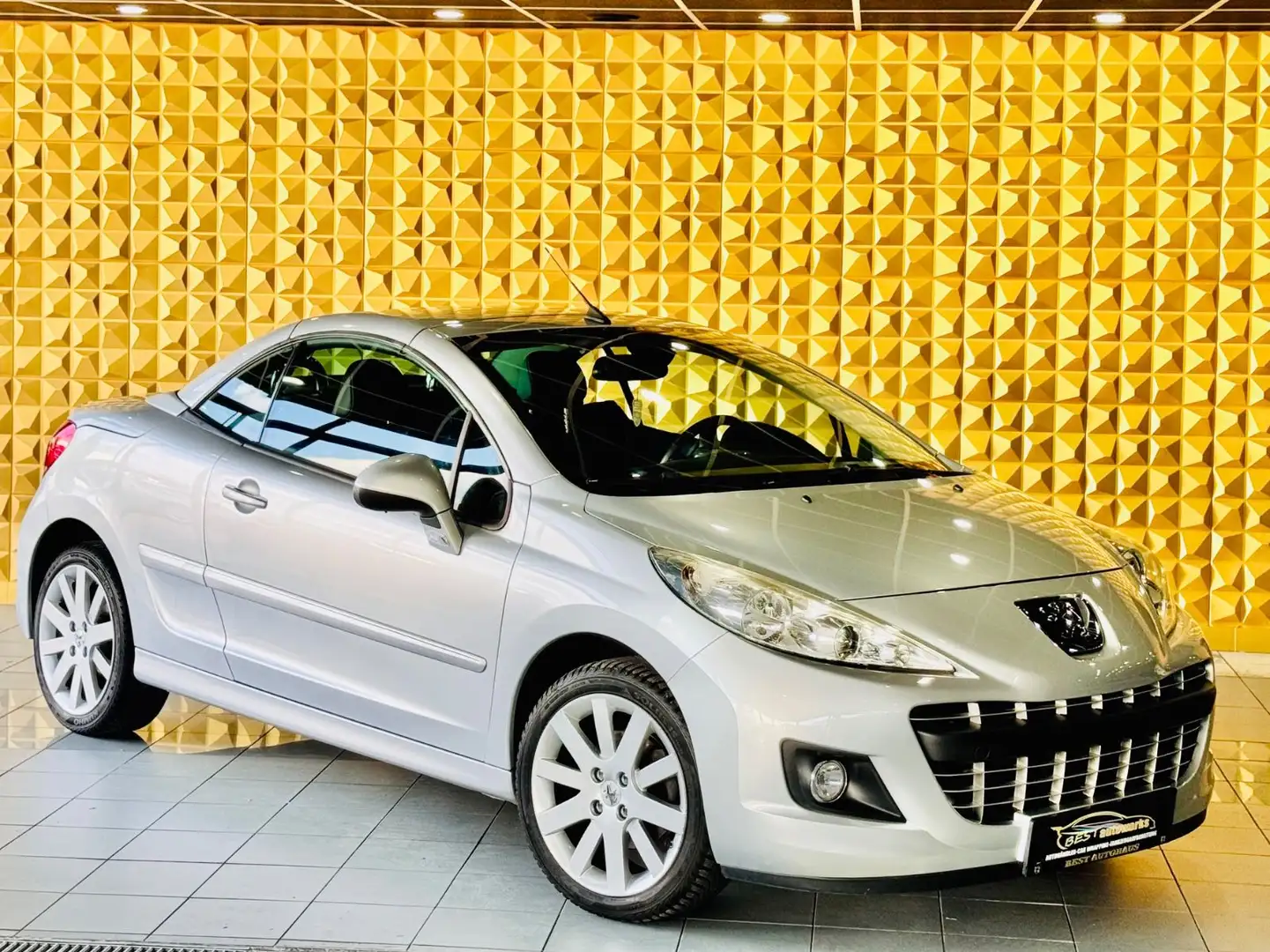 Peugeot 207 CC Cabrio*Platinum*SHZ*KLIMA*PDC*Windschott* Grigio - 2