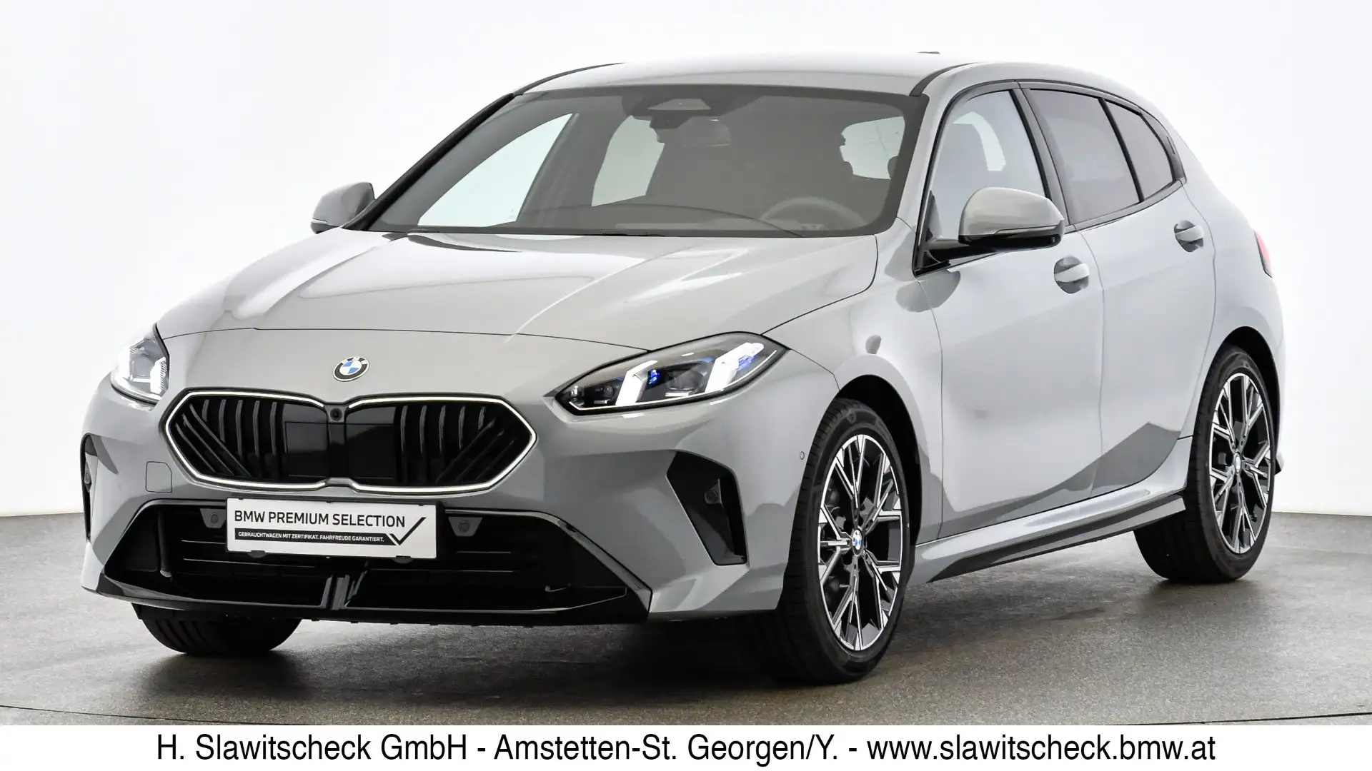 BMW 116 i F70 Grau - 1