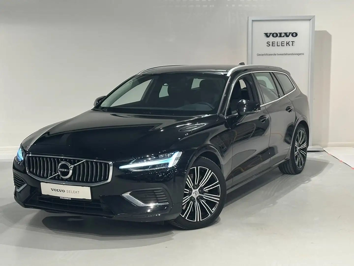 Volvo V60 T6 Recharge Inscription Negro - 1