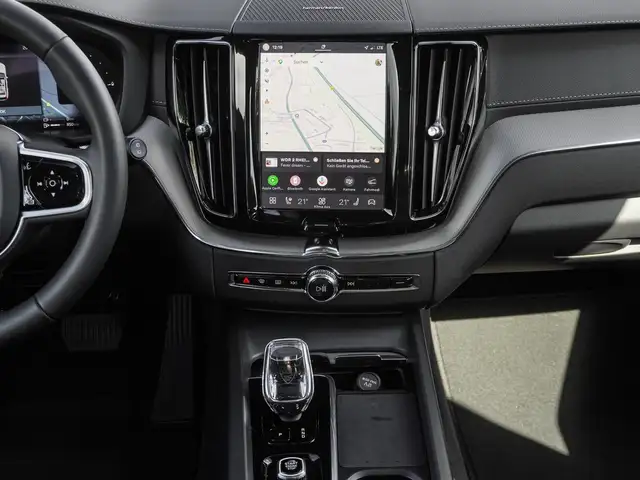 Volvo XC60 view 13