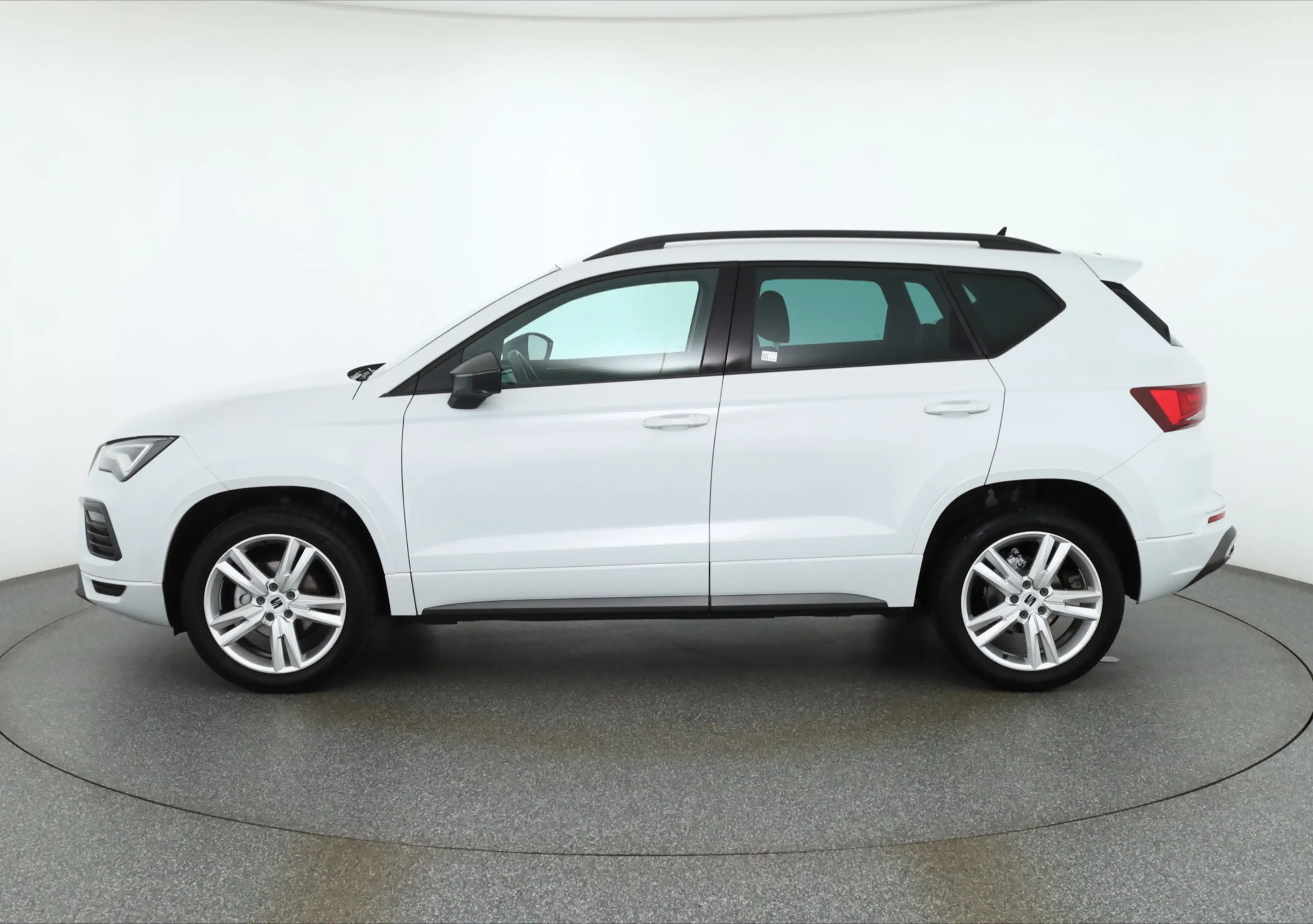 SEAT Ateca 1.5 TSI FR LED Navi Kamera Winterpaket DAB — photo 2
