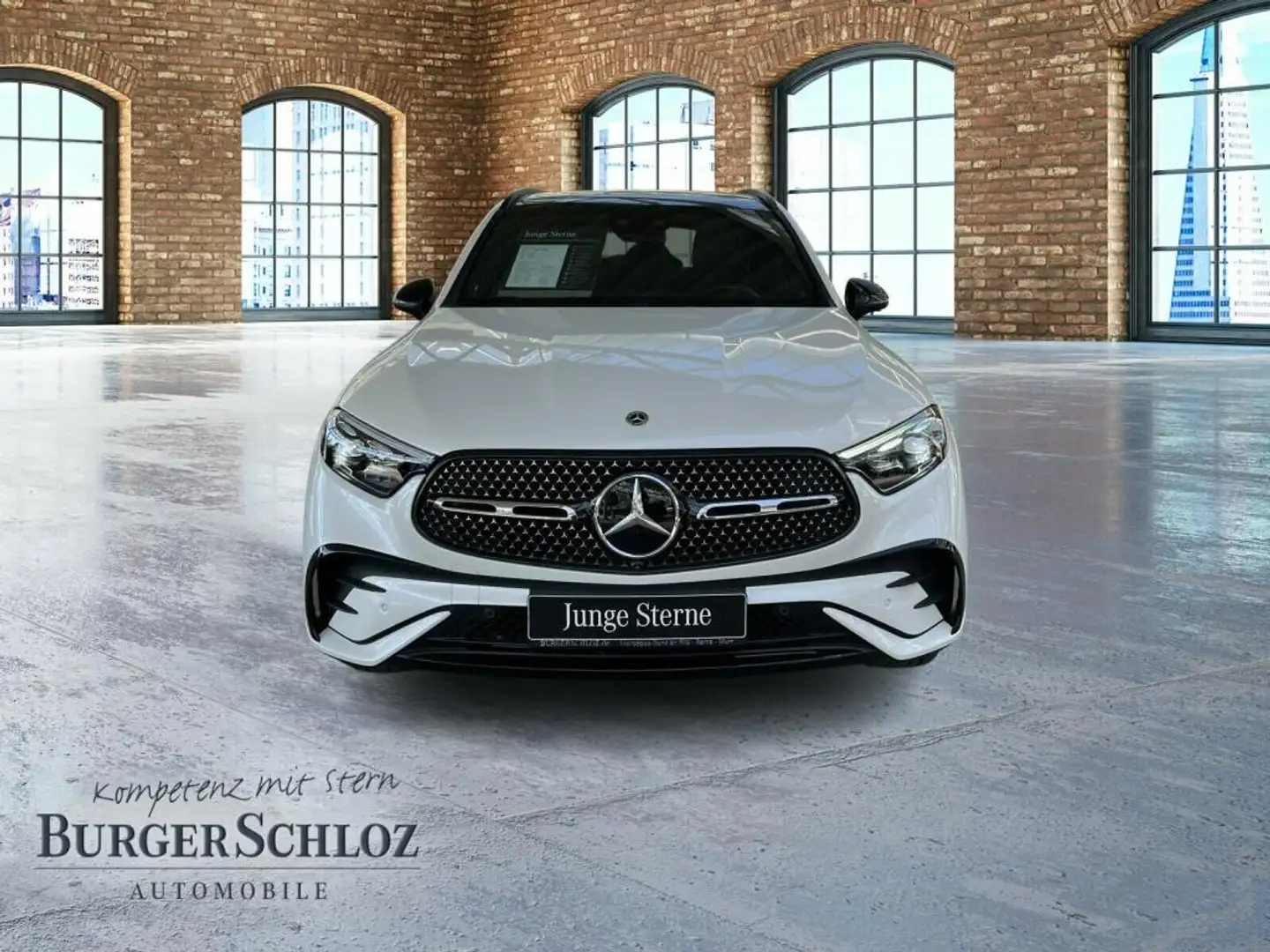 Mercedes-Benz GLC 300 4M AMG Pano Night W-Paket AkustikGlas Bílá - 2