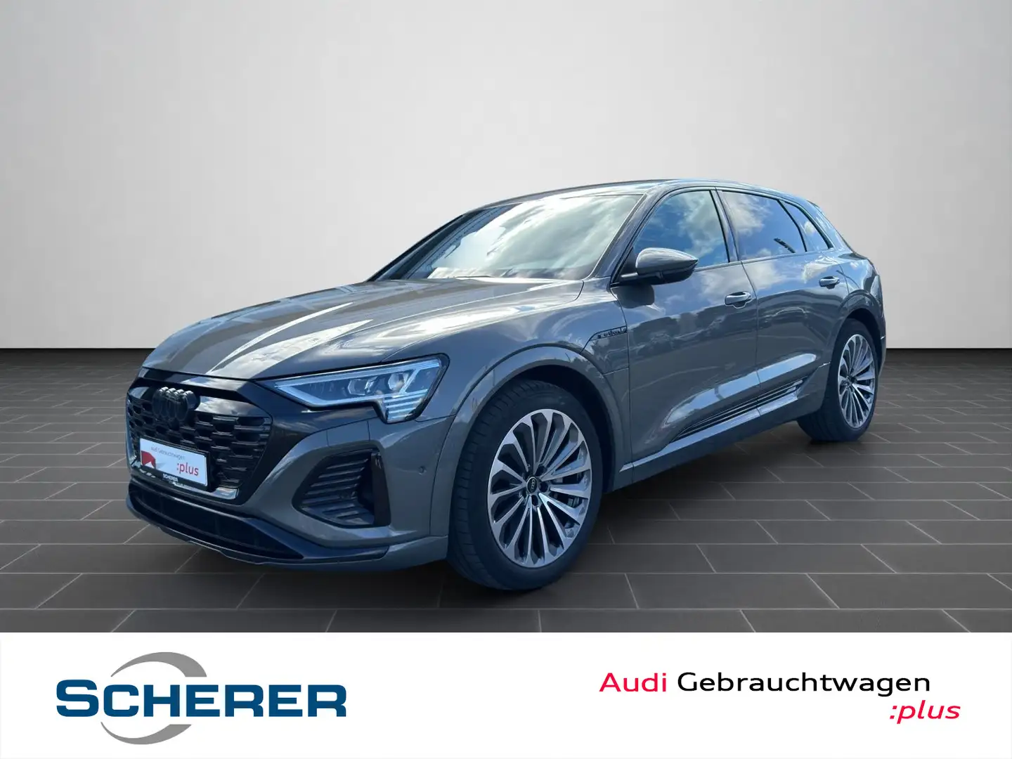 Audi Q8 e-tron 55 quattro S line MATRIX AHK RFK OPS+ Gris - 1