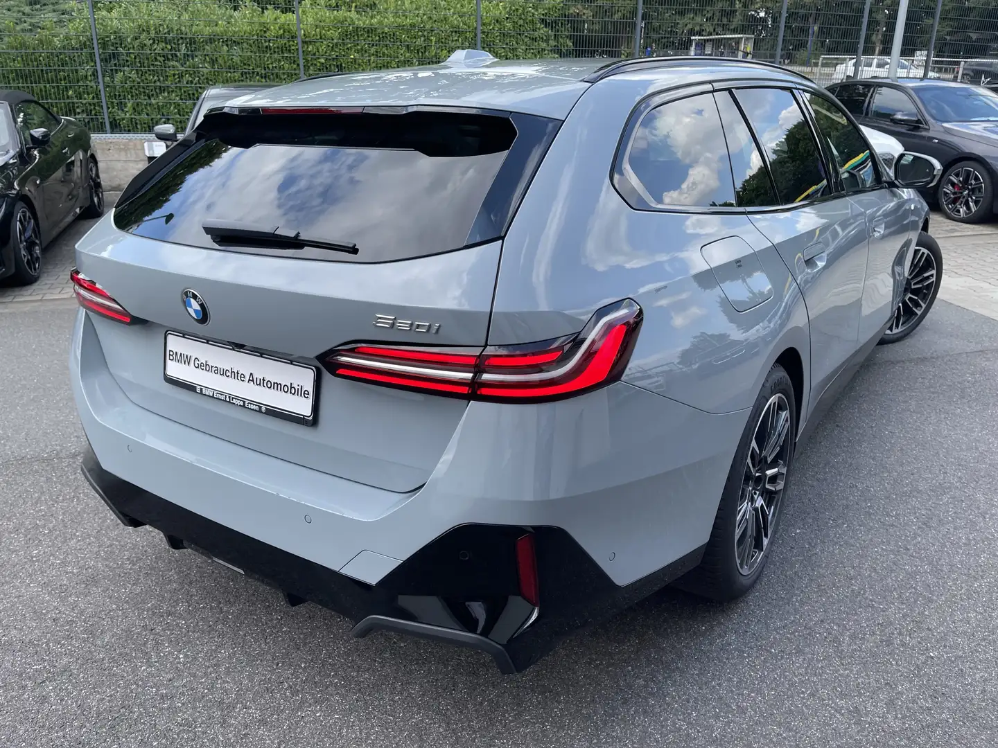 BMW 520 i Touring M Sport || AHK ACC Standhzg Gris - 2
