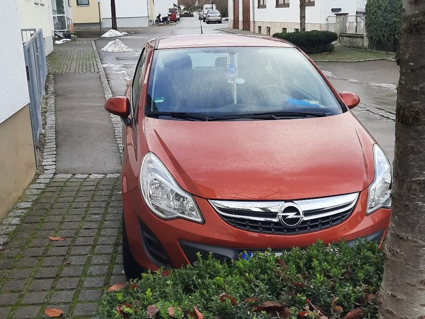 Opel Corsa 1.2 16V (ecoFLEX) Innovation Oranj - 2