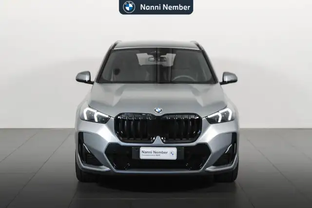 BMW X1 view 2