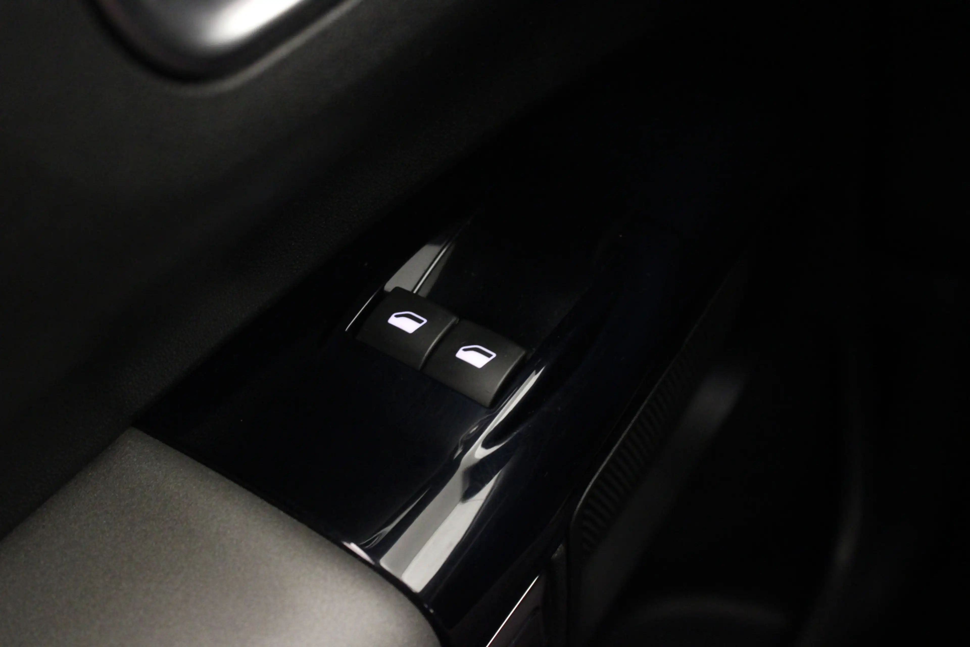Citroen C4 Cactus 1.2 PureTech Feel |Camera|Navi| — photo 19