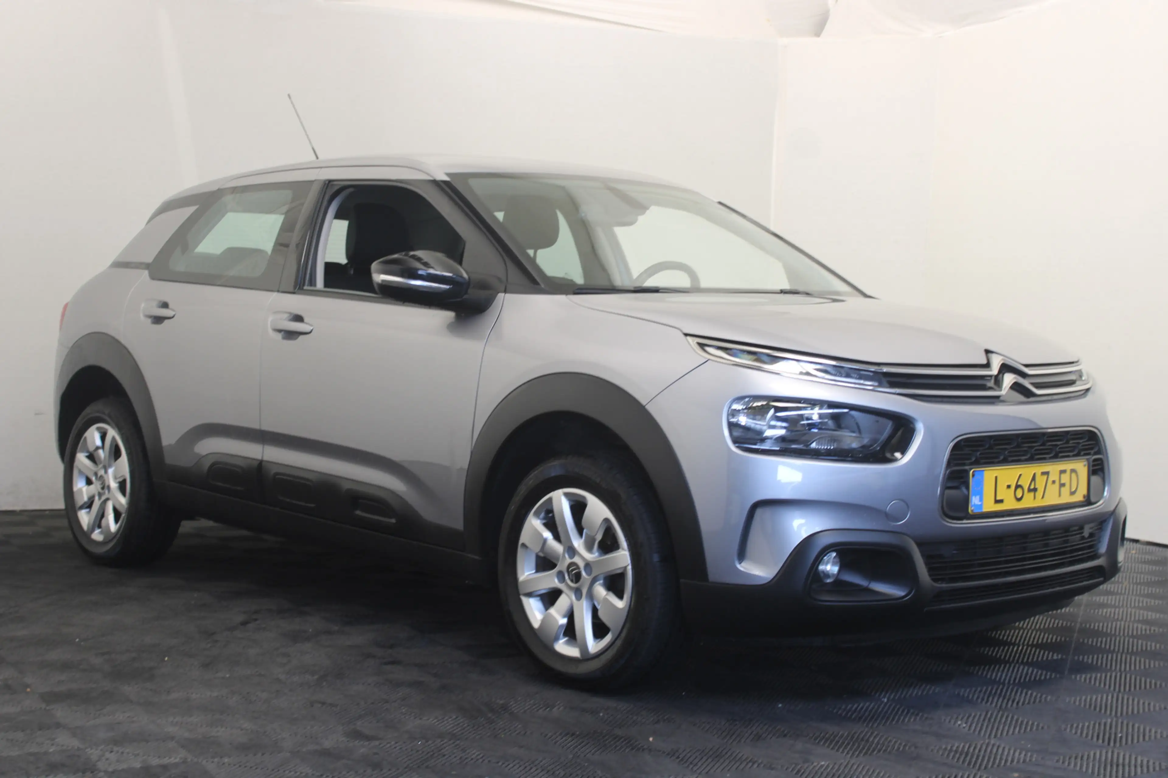 Citroen C4 Cactus 1.2 PureTech Feel |Camera|Navi| — photo 5
