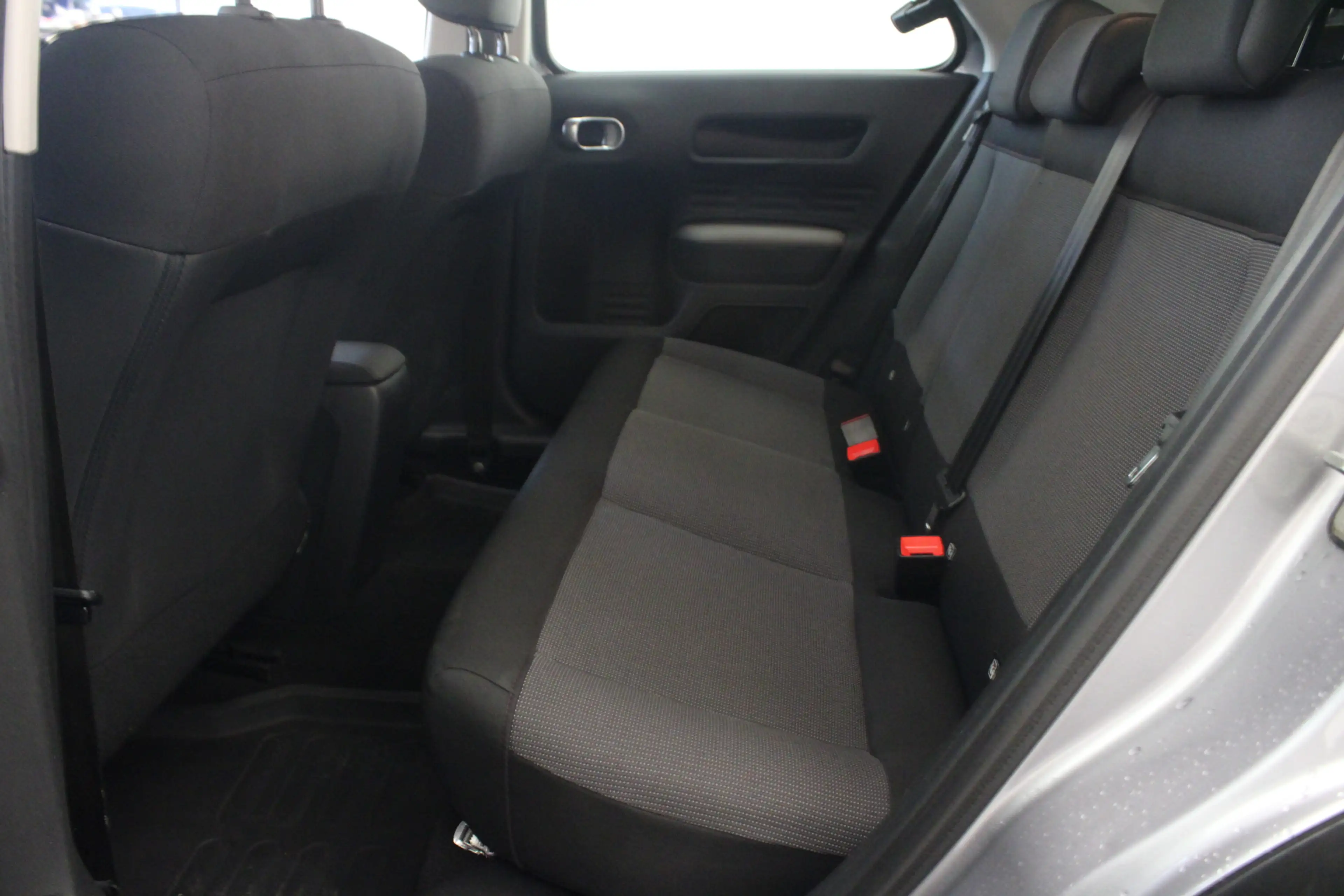 Citroen C4 Cactus 1.2 PureTech Feel |Camera|Navi| — photo 16
