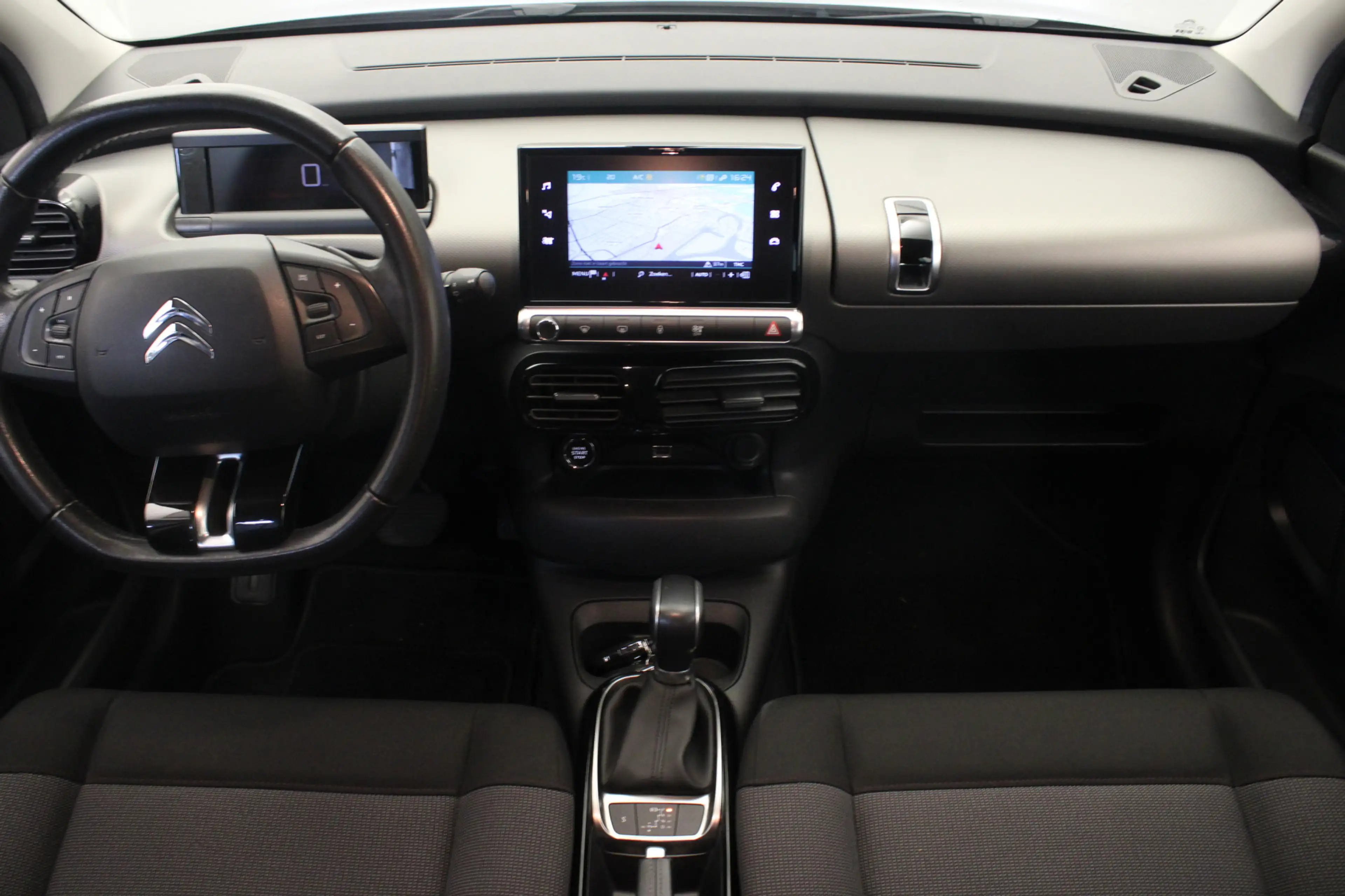 Citroen C4 Cactus 1.2 PureTech Feel |Camera|Navi| — photo 12