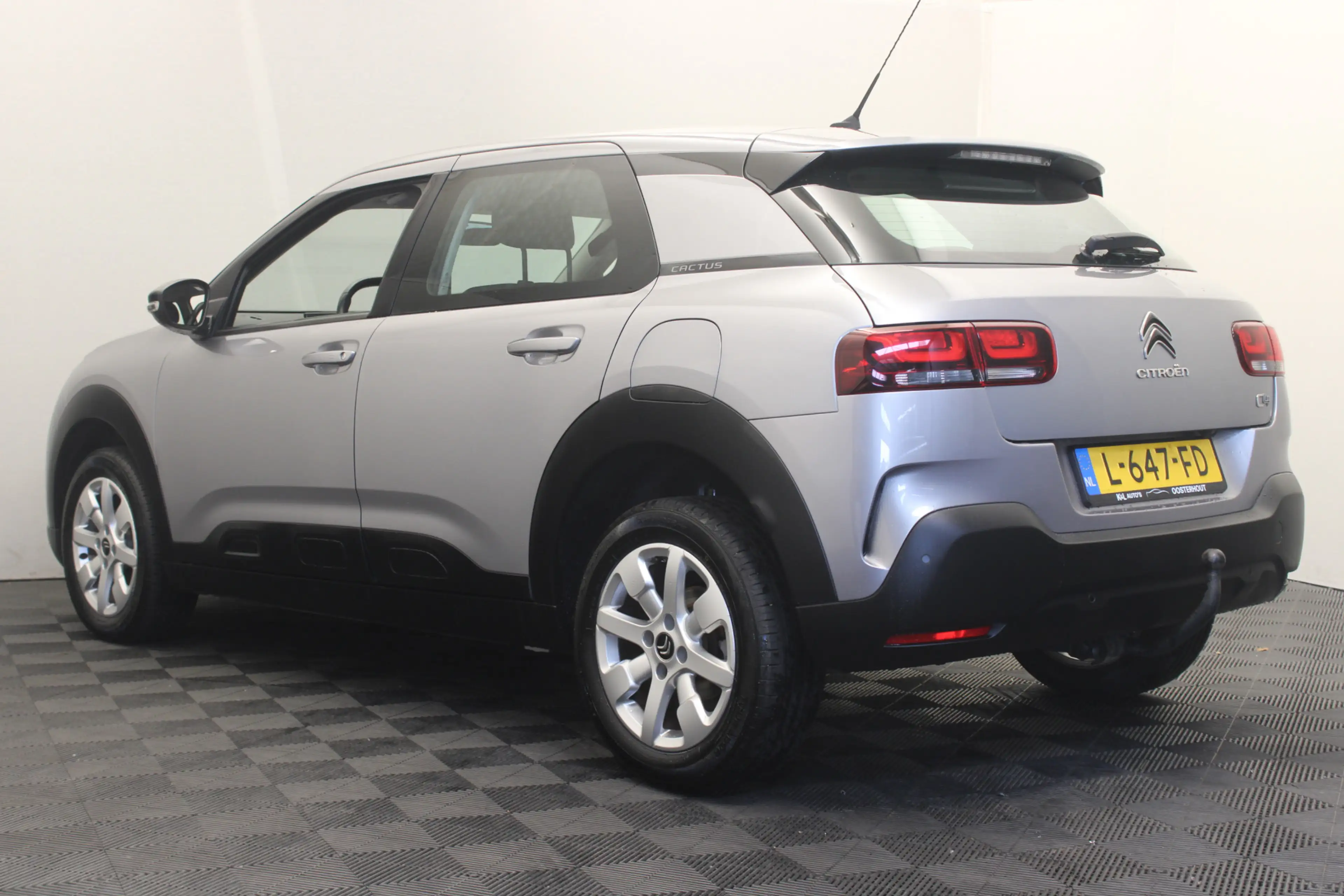 Citroen C4 Cactus 1.2 PureTech Feel |Camera|Navi| — photo 7