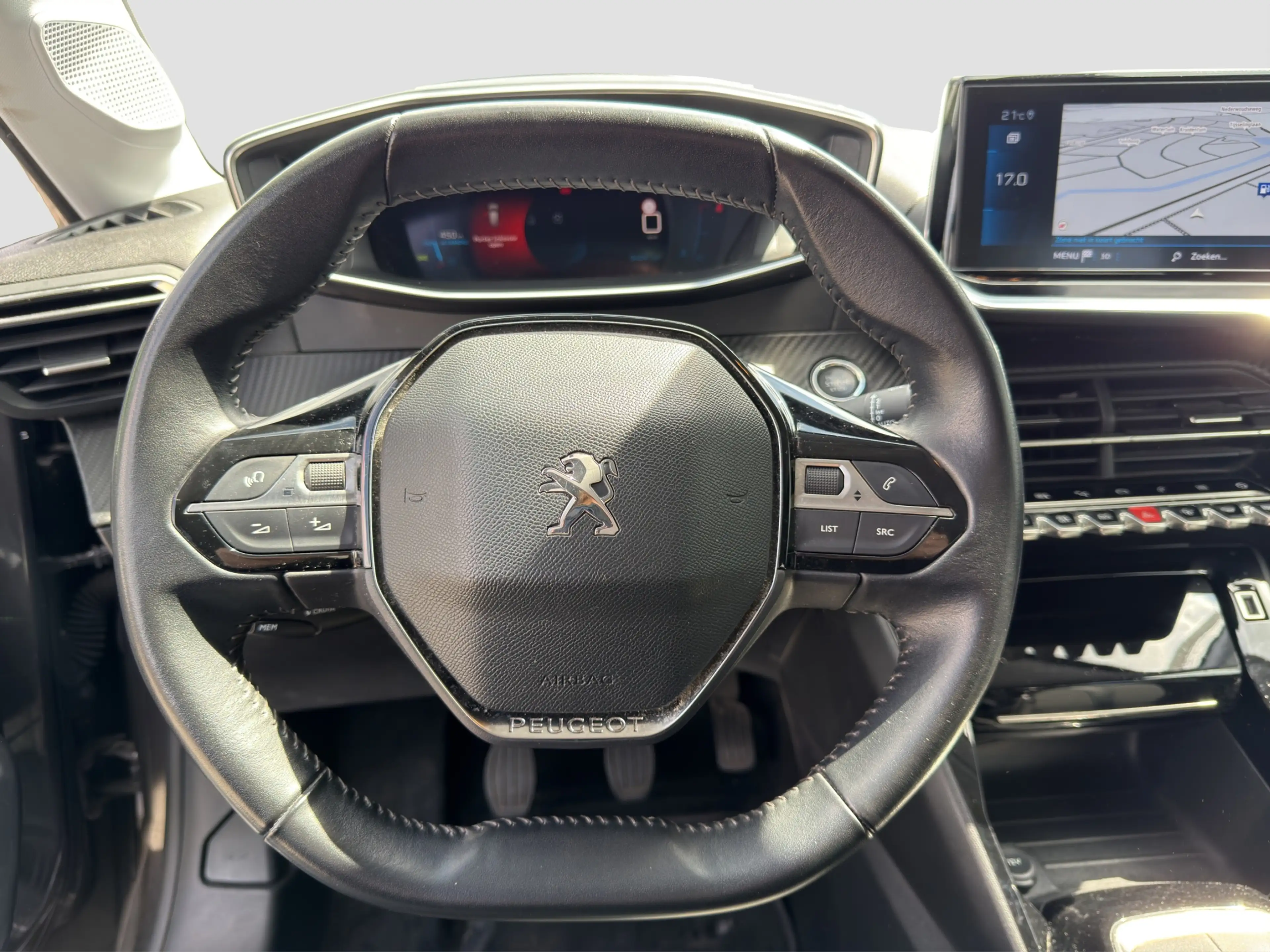 Peugeot 208 1.2 PureTech Blue Lease Allure Camera | Parkeersen — photo 10