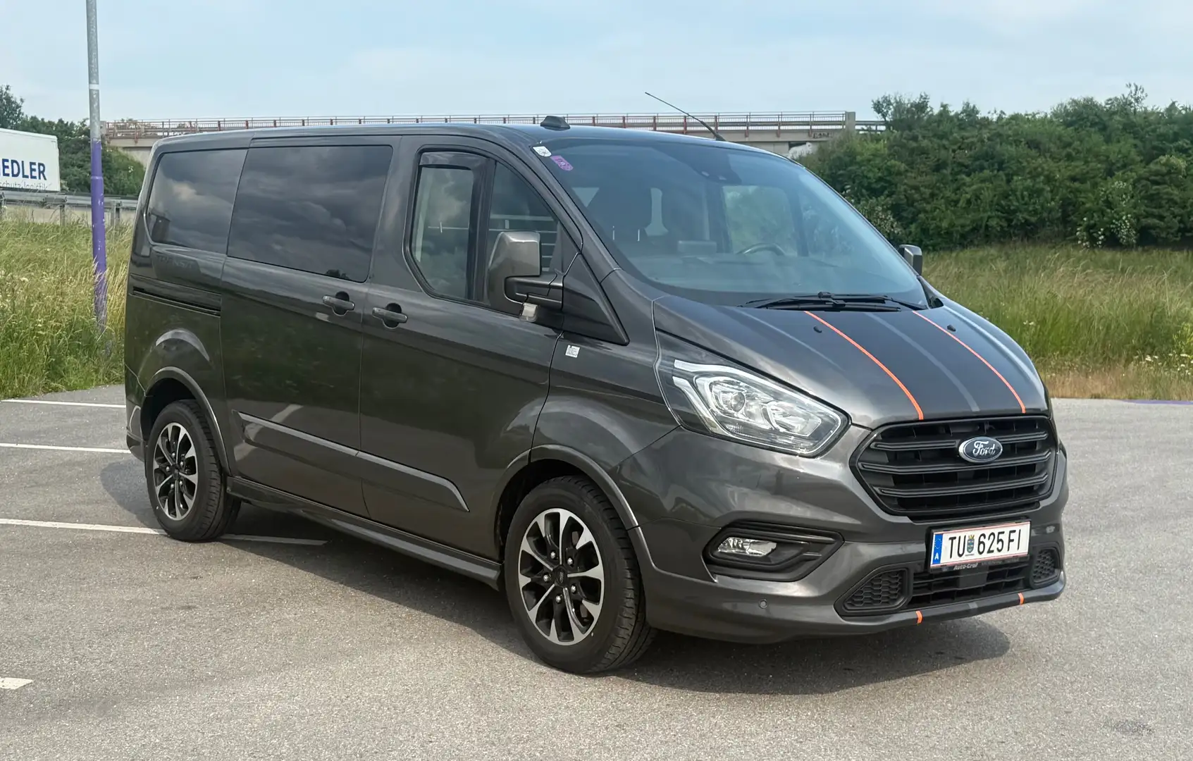 Ford Transit Custom Transit Custom 320 L1H1 VA Autm.Sport Grau - 1