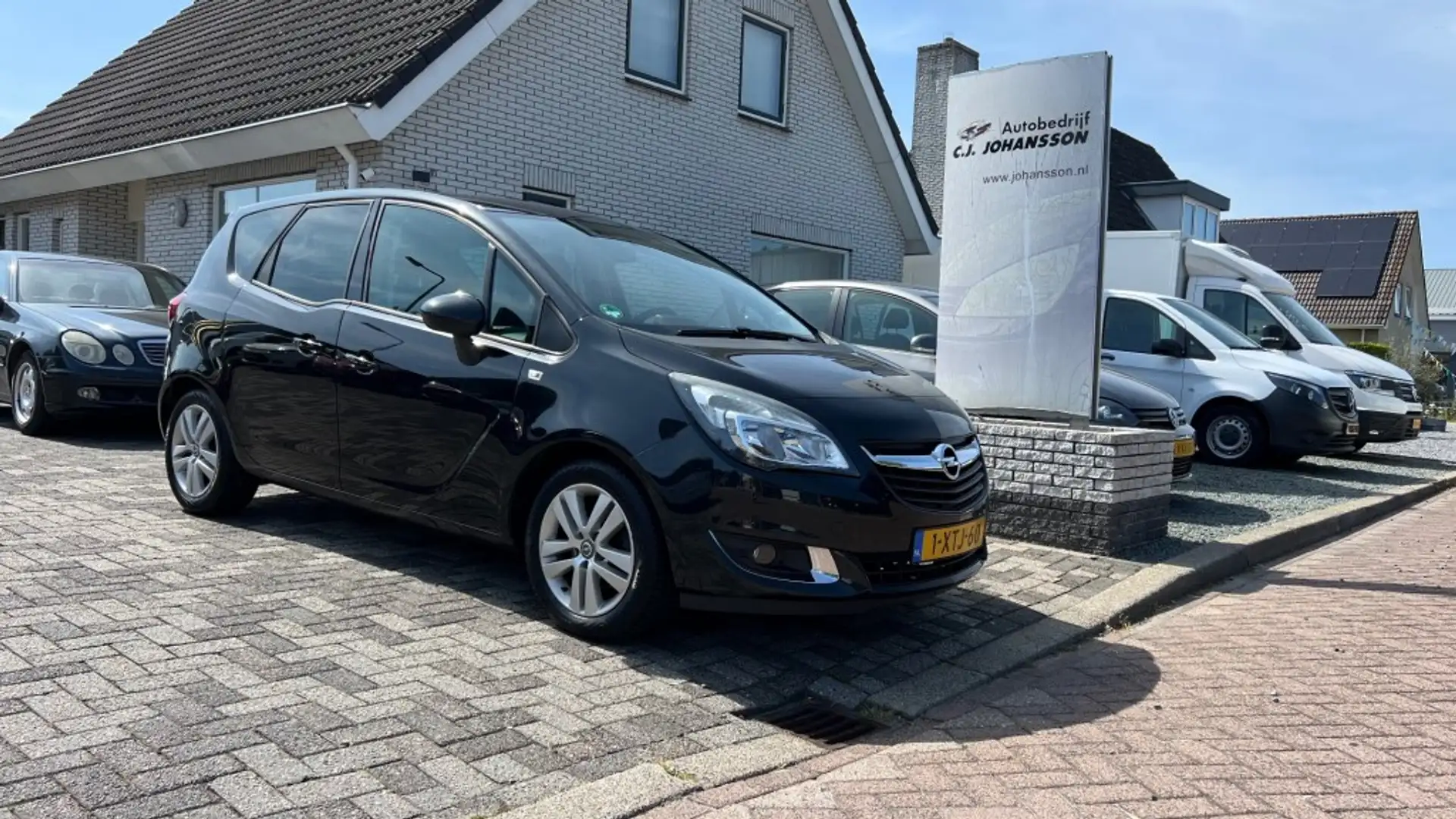 Opel Meriva 1.4 Turbo Business + Zwart - 1