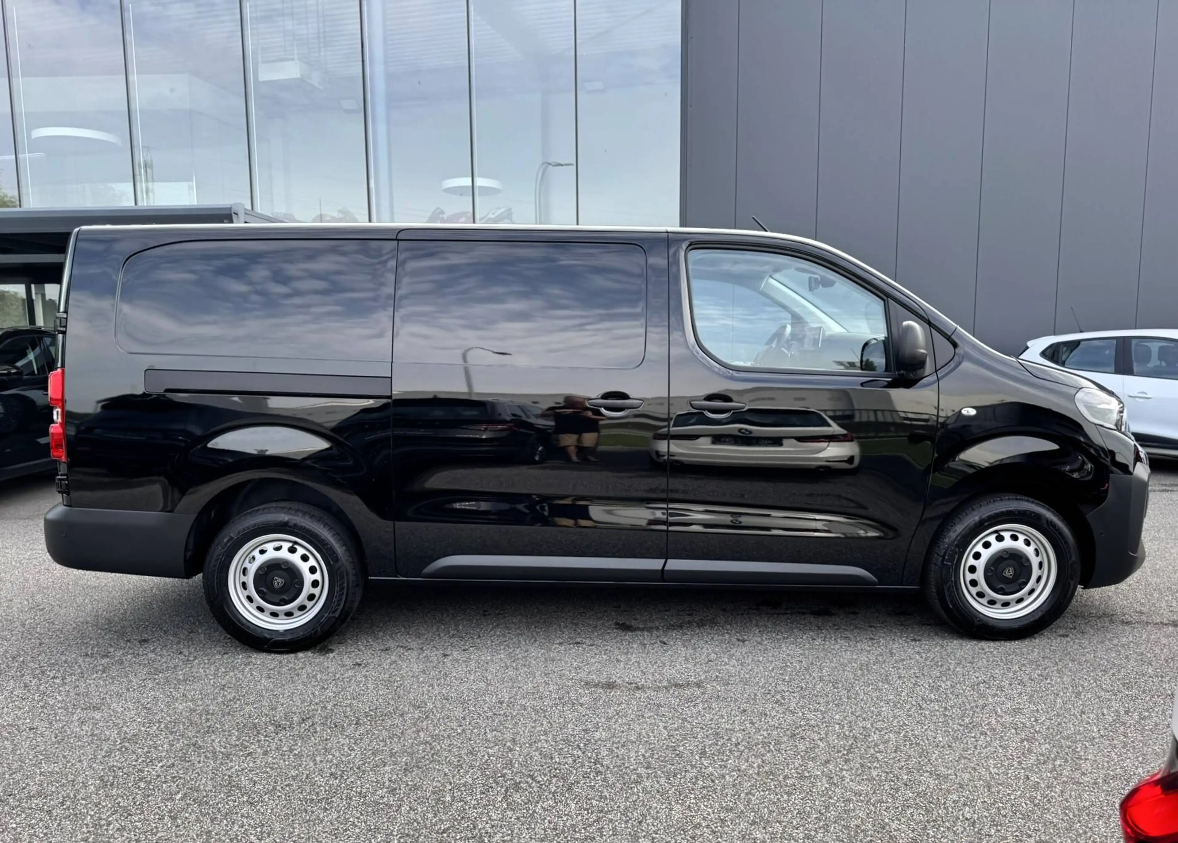 Peugeot Expert 4 1.5 BlueHDi L3 Long LED / CARPLAY / 360 CAMERA / PDC / NIEUWE BESTELWAGEN!!! — photo 8