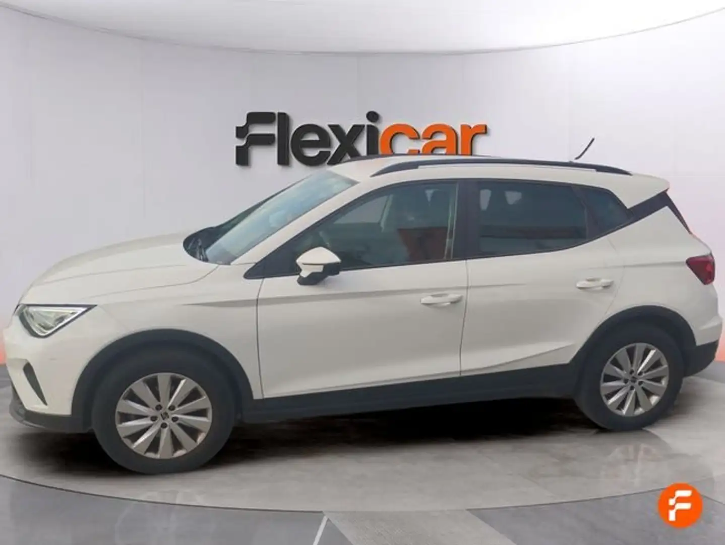 SEAT Arona 1.0 TSI 81kW (110CV) FR Plus Blanco - 2