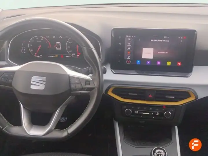 SEAT Arona 1.0 TSI FR Plus (2021) 2022, foto 12