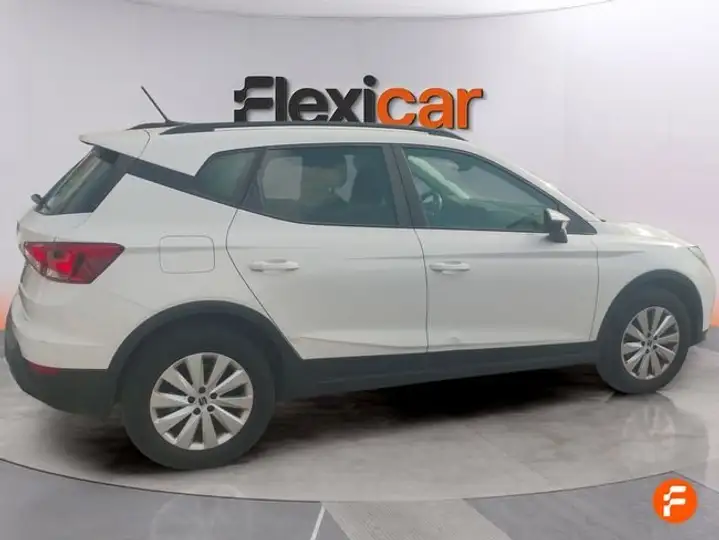 SEAT Arona 1.0 TSI FR Plus (2021) 2022, foto 5