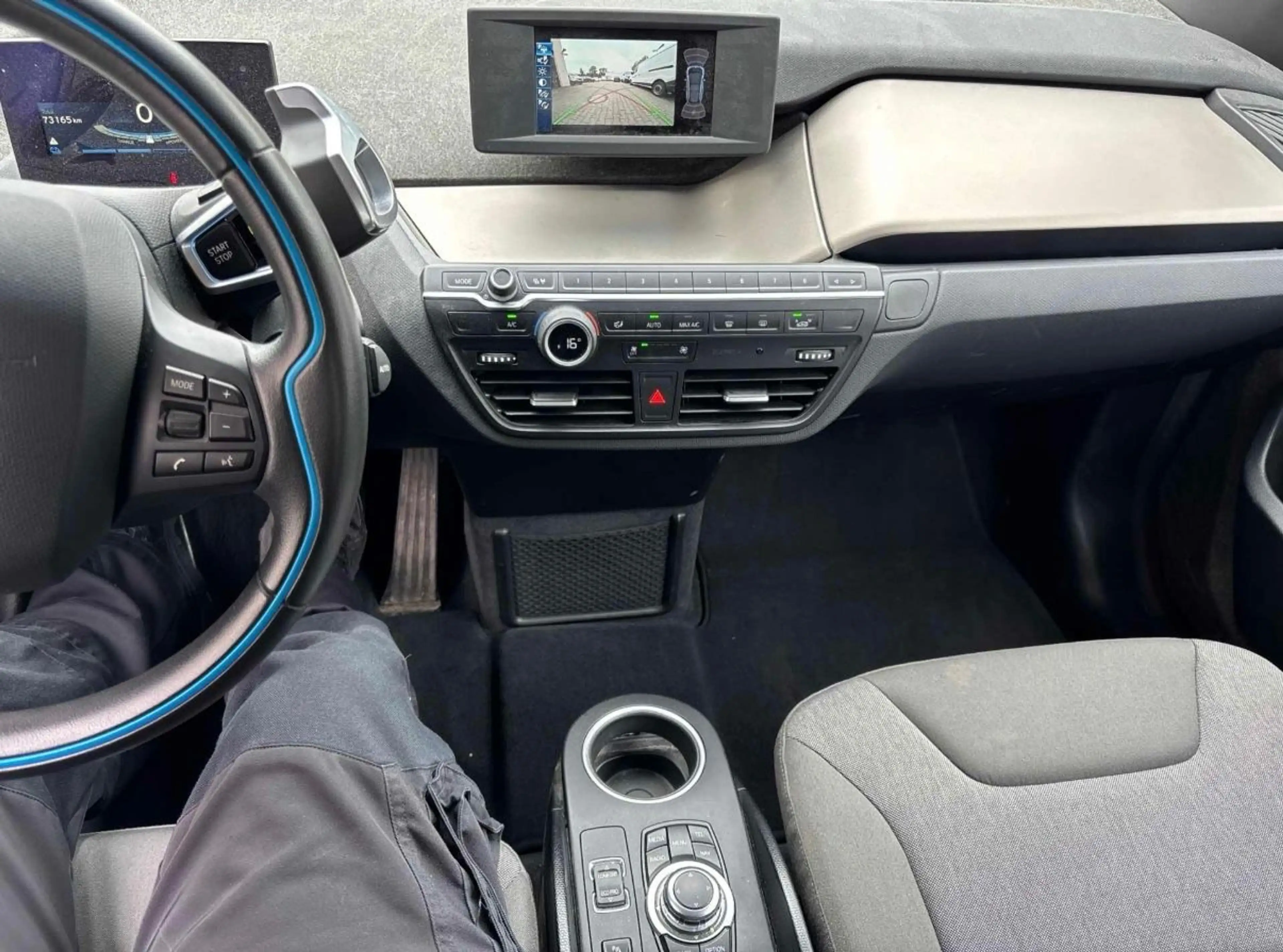BMW i3 Kamera PDC Navi Klima Tempomat 1 Hand — photo 9