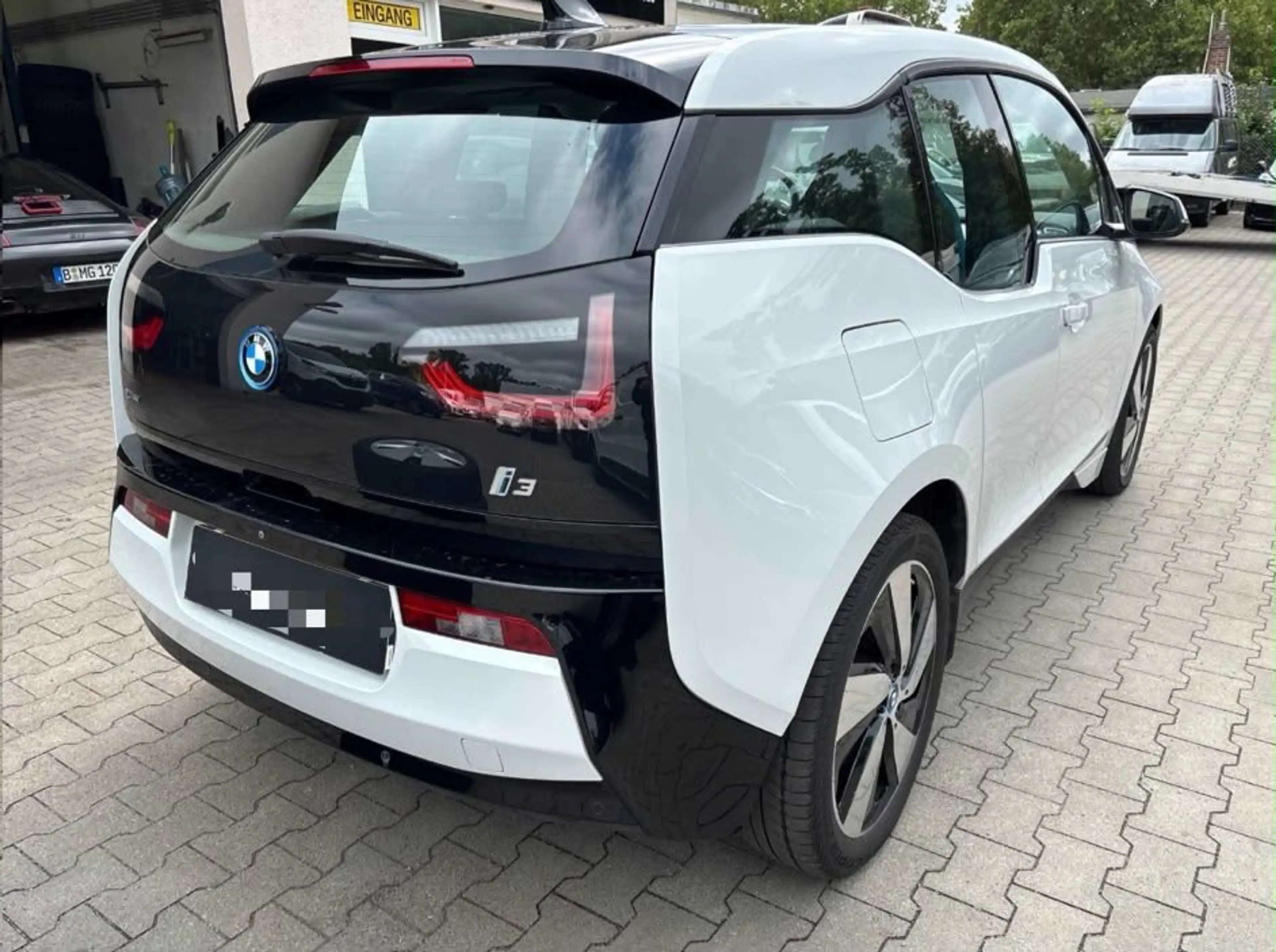 BMW i3 Kamera PDC Navi Klima Tempomat 1 Hand — photo 2