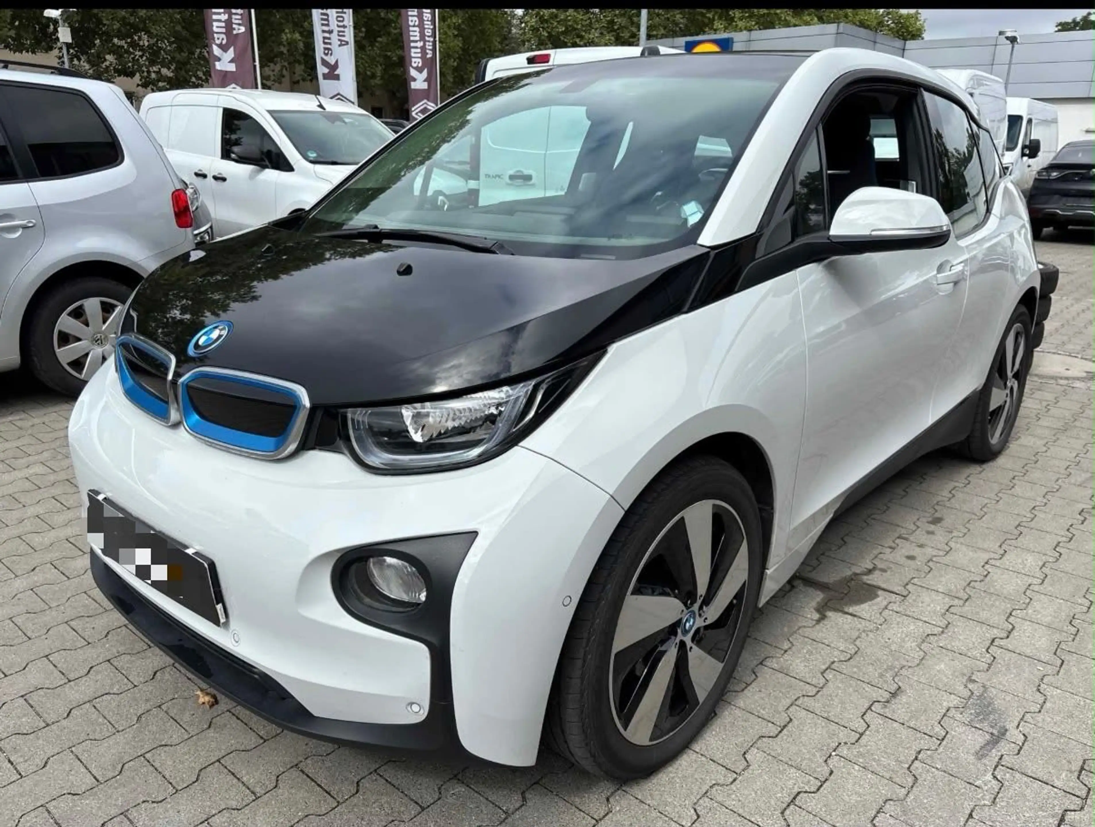 BMW i3 Kamera PDC Navi Klima Tempomat 1 Hand