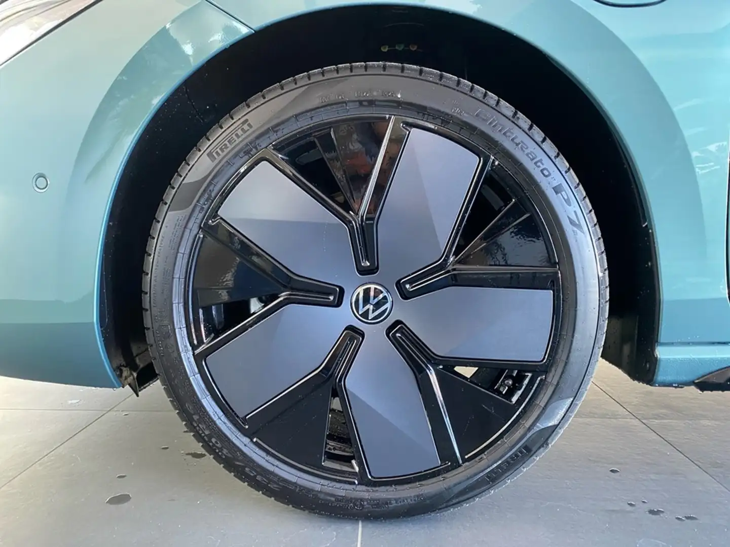 Volkswagen Passat 1.5 TSI eHybrid R-Line AHK+PANO+LEDER+HUD+Gewerbe Grün - 2