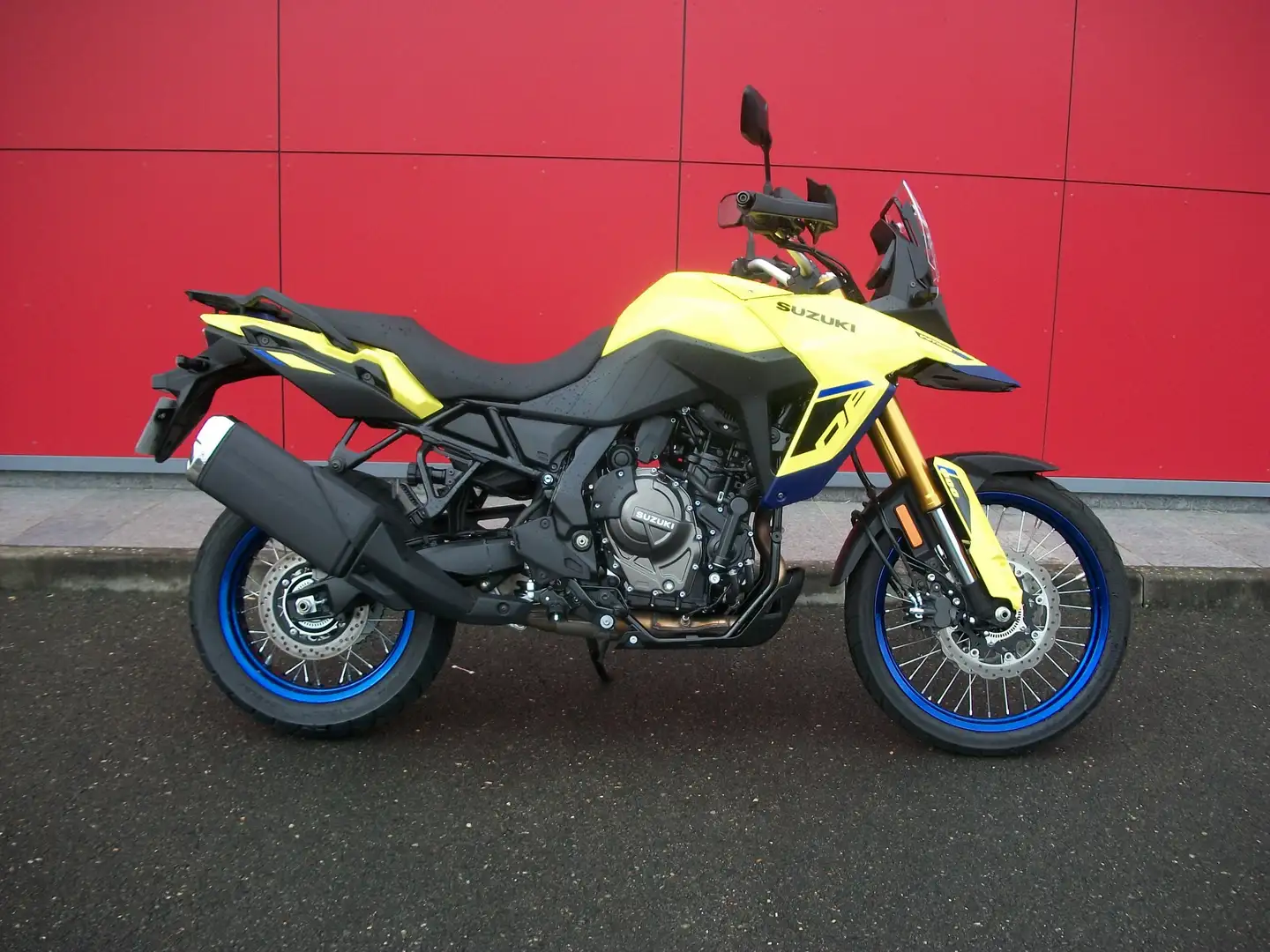Suzuki V-Strom 800DE Gelb - 1