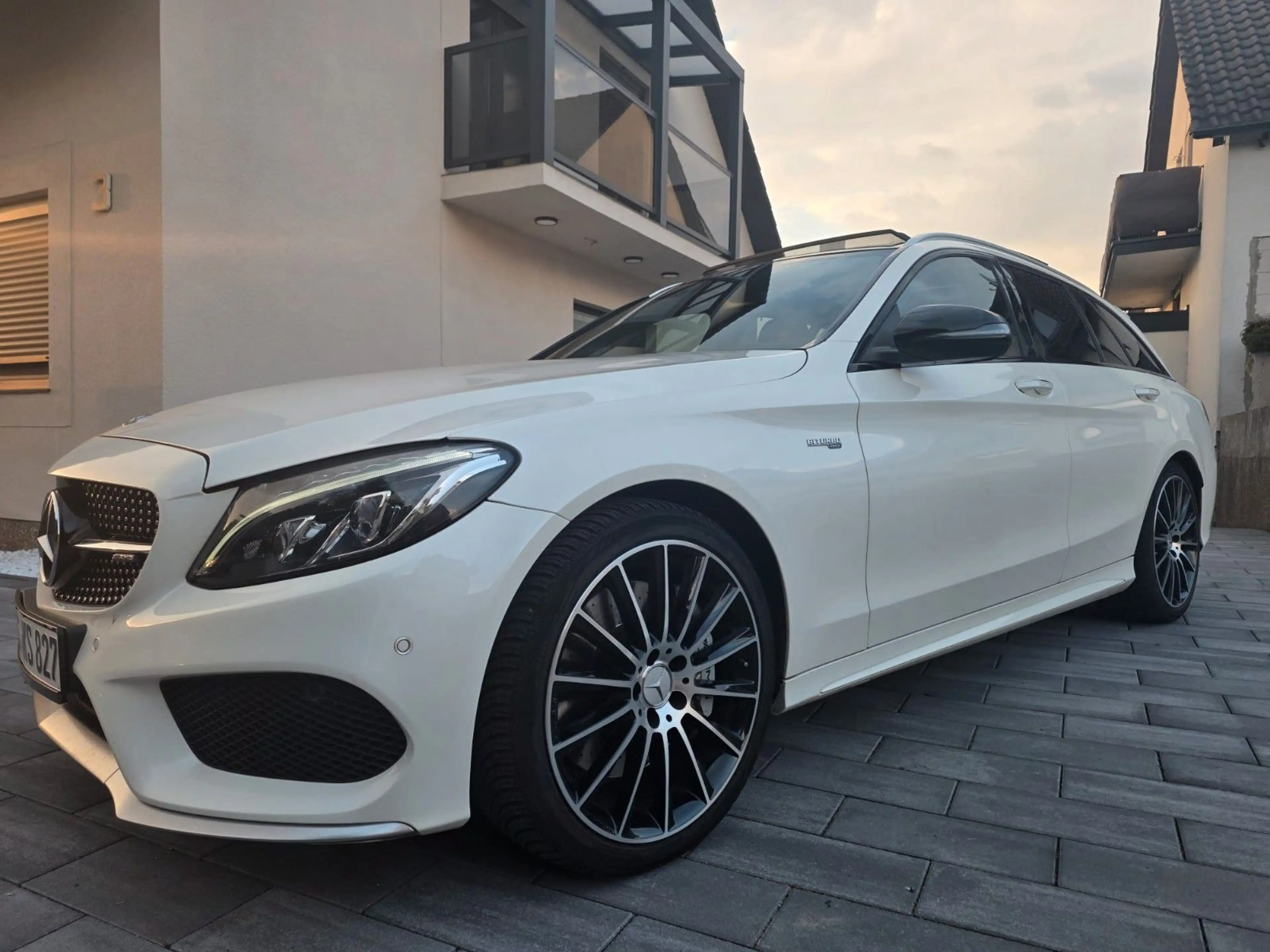 Mercedes-Benz C 43 AMG Burmester Standheizung