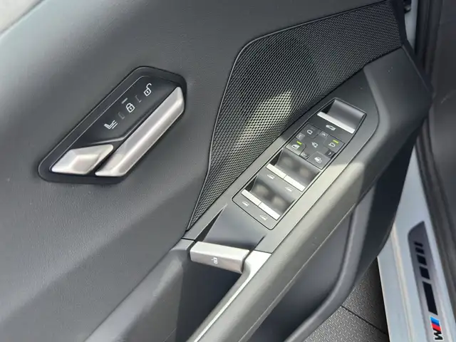 BMW iX3 xDrive 50 xDrive DESIGN KAM LED Pano ACC SHZ Ansicht 10