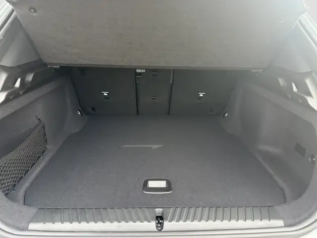 BMW iX3 xDrive 50 xDrive DESIGN KAM LED Pano ACC SHZ Ansicht 14