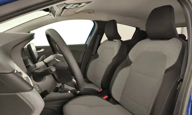 Renault Clio view 11