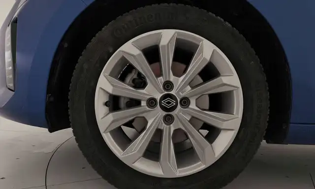 Renault Clio view 9