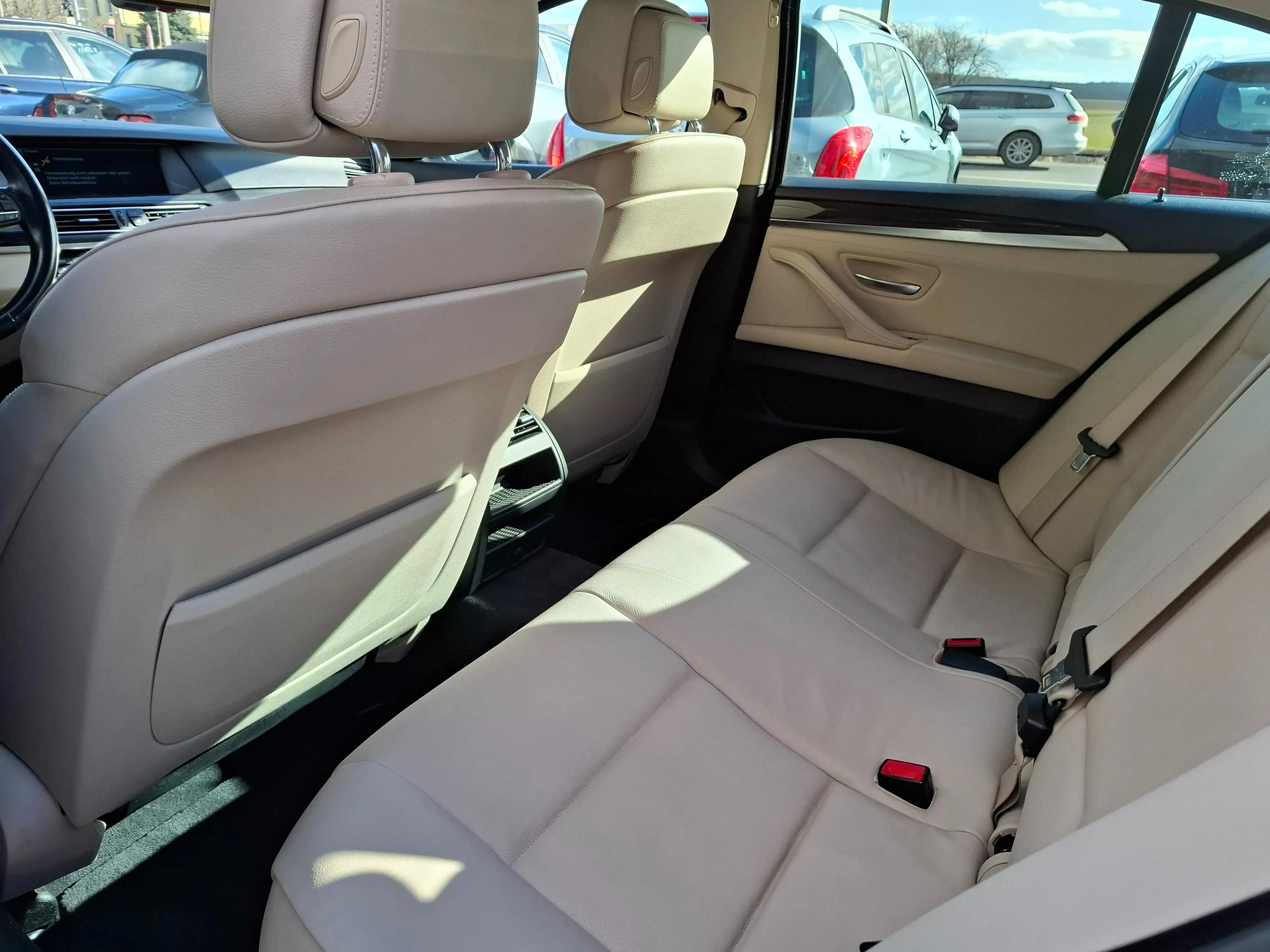 BMW 528 528 i, Scheckheftgepflegt, Originalzustand — photo 14