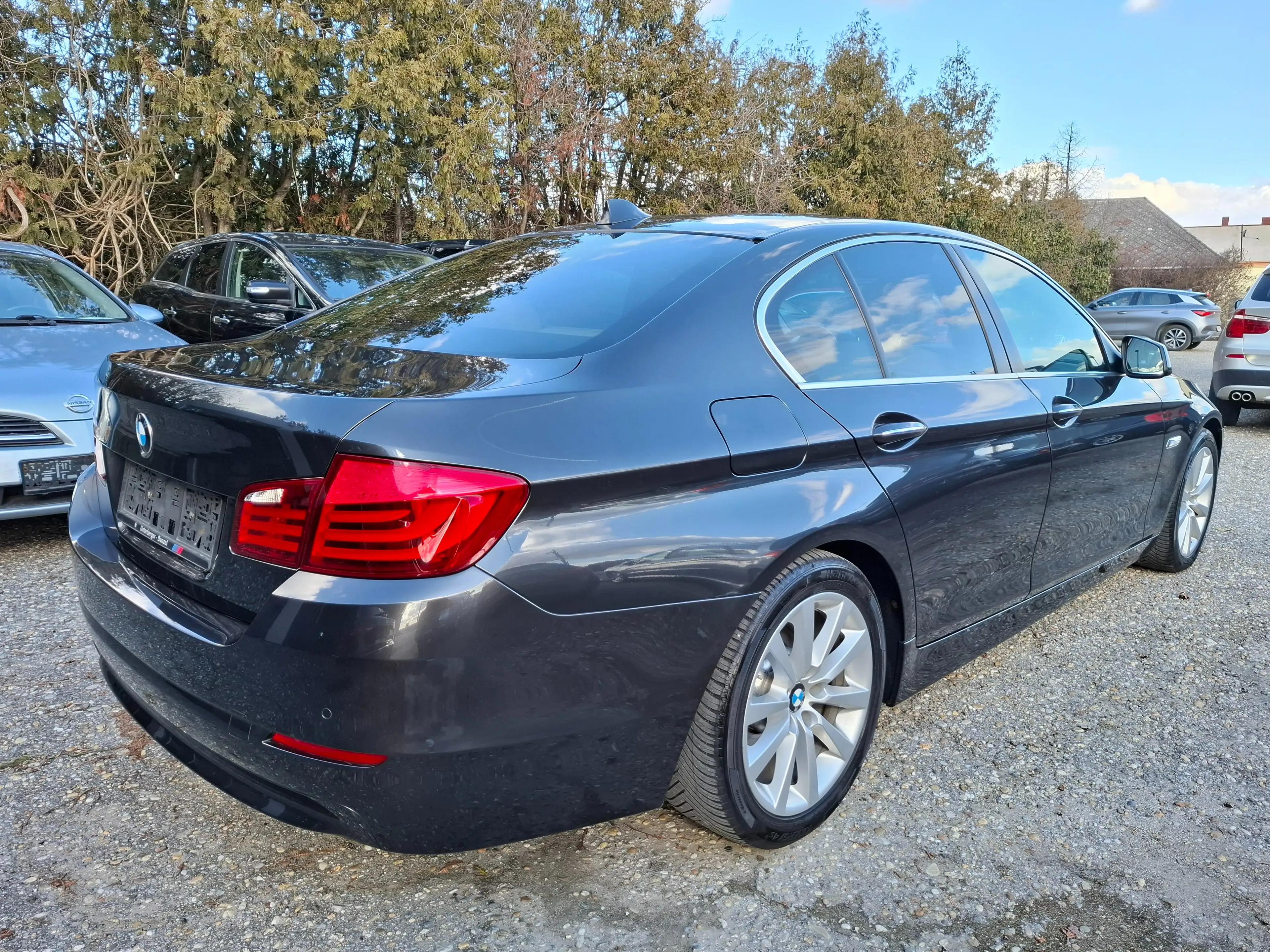BMW 528 528 i, Scheckheftgepflegt, Originalzustand — photo 4