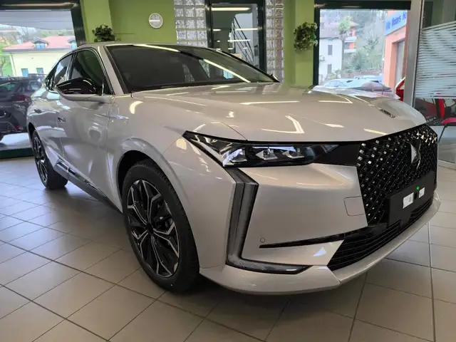 DS Automobiles DS 4 ETOILE 1.2 hybrid Alcantara 136cv auto