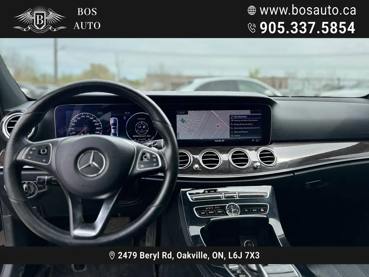 Mercedes-Benz E-Class снимка Mercedes-Benz E-Class