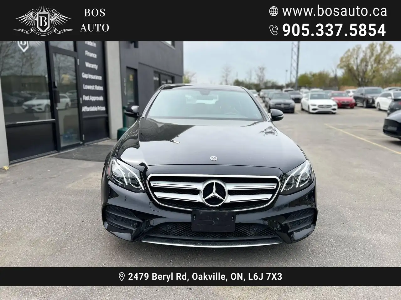 Mercedes-Benz E-Class снимка Mercedes-Benz E-Class