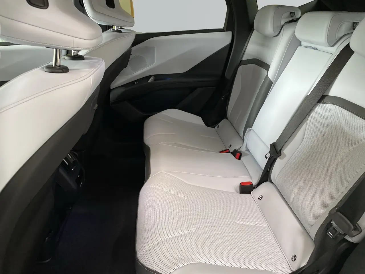 BMW iX3 50 xDrive *SOFORT VERFÜGBAR*M Sportpaket*21"*AHK*P 9