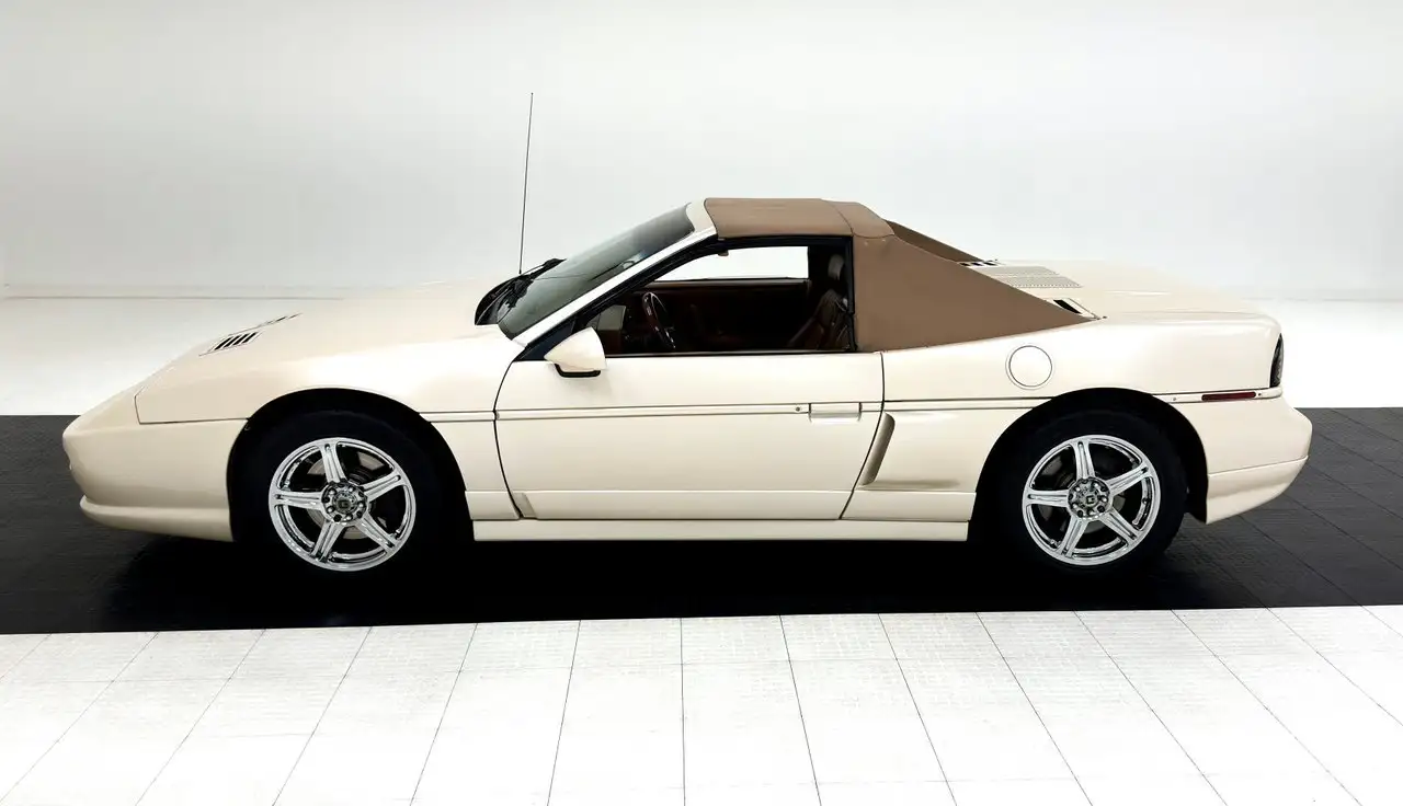Pontiac Fiero GT Convertible, foto 3